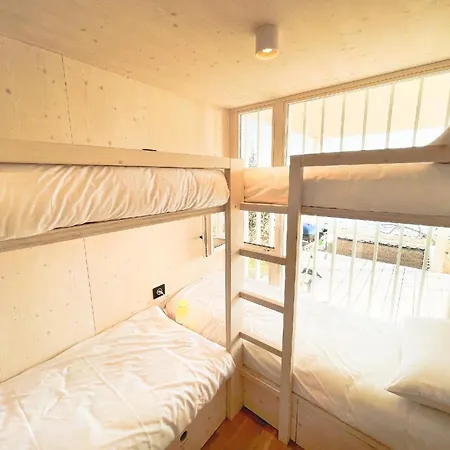 Mit Privatpool Fuer 6 Personen Ca 60 Qm In Drage, Dalmatien Norddalmatien * Drage