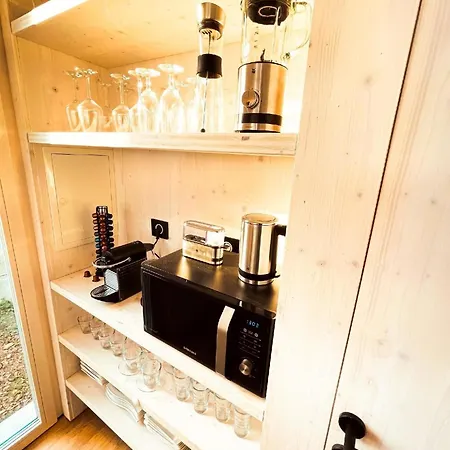 Mit Privatpool Fuer 6 Personen Ca 60 Qm In Drage, Dalmatien Norddalmatien